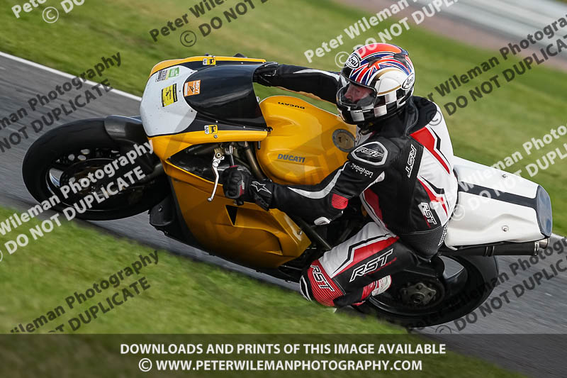 anglesey;brands hatch;cadwell park;croft;donington park;enduro digital images;event digital images;eventdigitalimages;mallory;no limits;oulton park;peter wileman photography;racing digital images;silverstone;snetterton;trackday digital images;trackday photos;vmcc banbury run;welsh 2 day enduro